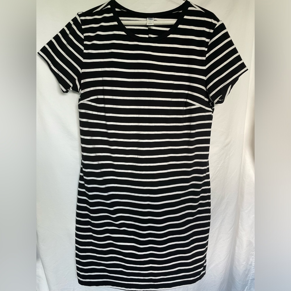 Black and White Striped Tee Shirt Dress